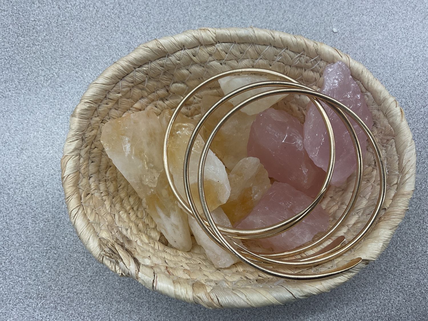 Gold bangle
