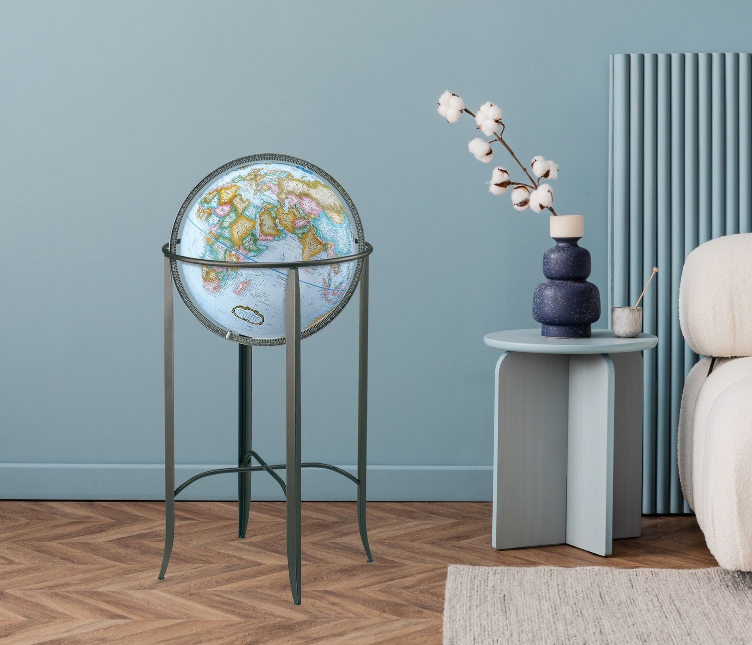 Trafalgar 16&quot; Blue