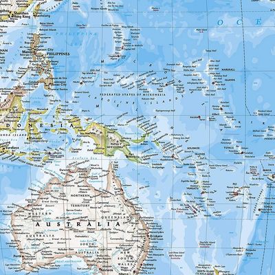 World Classic Map, Pacific Centred · Nat Geo