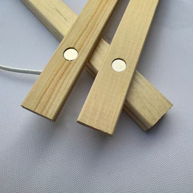 Magnetic Hanger Frame, Colour: Pine, Size: 60cm