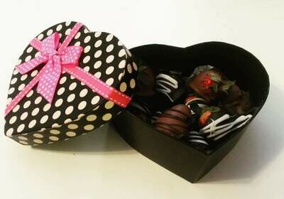 Chocolate Covered Strawberries Gift Box