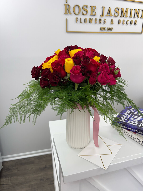 Premium Roses In A Designer Vase 