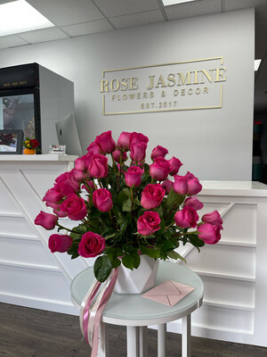 4-Dozen Premium Roses In A Designer Vase