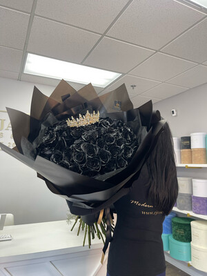 Tinted black rose wrapping bouquet (70 stems premium roses) 