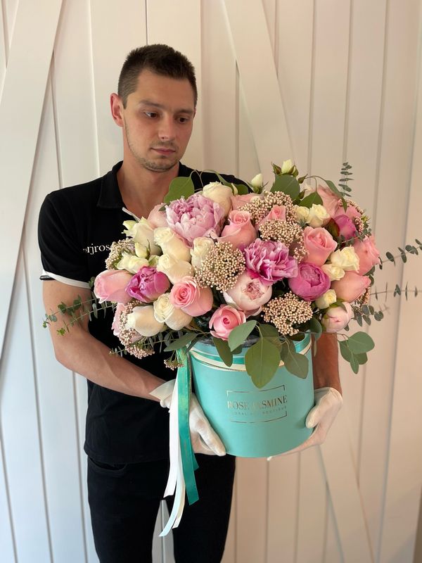Flower Delight In A Medium Box