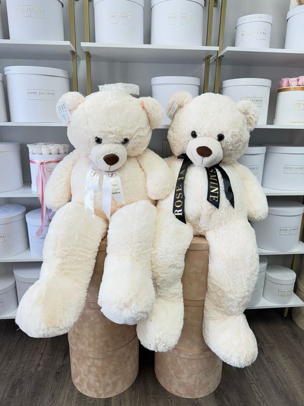 Giant Teddy Bear Of Love