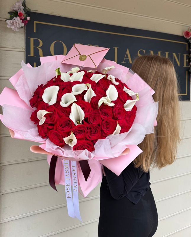 Roses & Calla Lillies Mix Bouquet