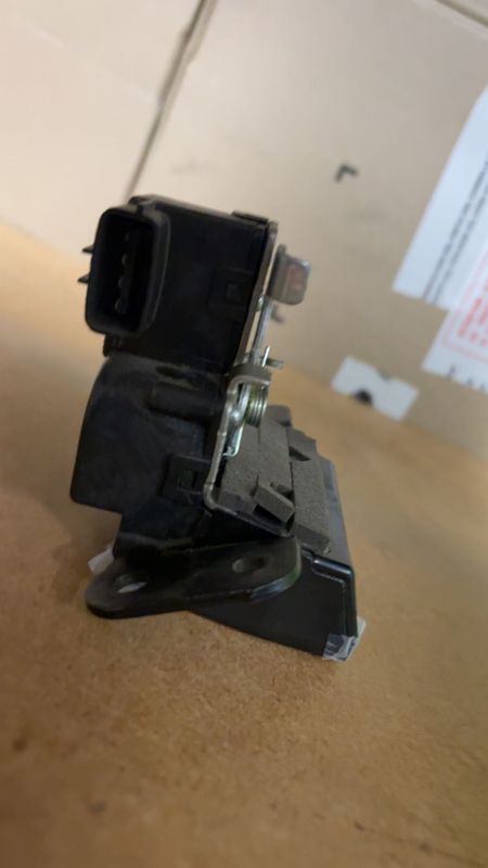 Serrure de porte 81230A6000