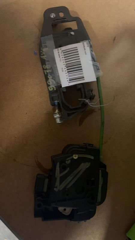 Serrure de porte 51707123