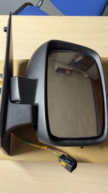 Rétroviseur extérieur droit avec numéro d'article 0205030