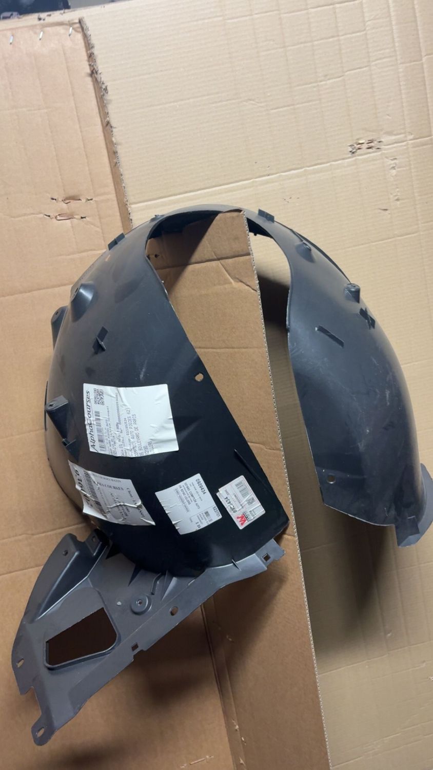 VAN WEZEL 0929434 Garniture, passage de roue appropriées pour CITROЁN C3, DS3 5410909635312