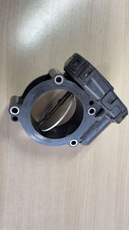 Boitier Papillon D’admission Mercedes-Benz A6510900470 0280750573 3281