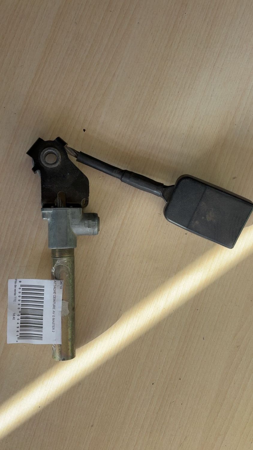 Tendeur de ceinture gauche Renault Kangoo Express 1.2 - 7700353841