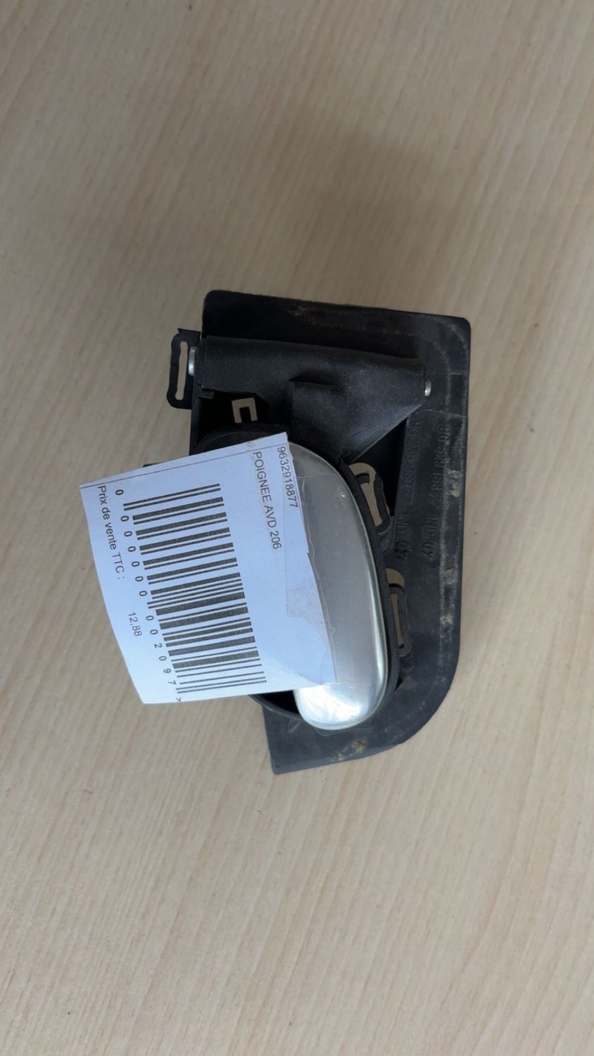 poigne avd 206 9632918877