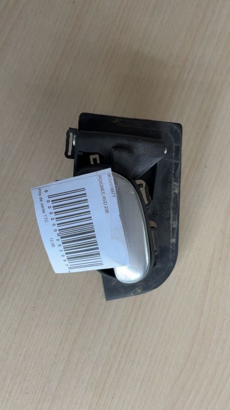 poigne avd 206 9632918877