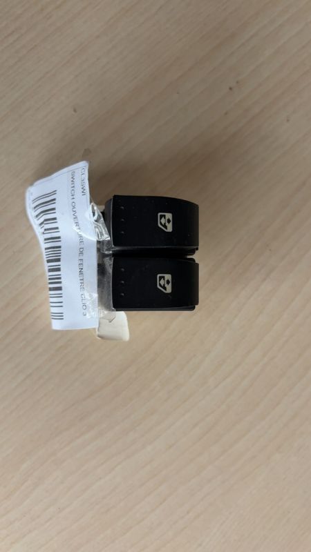 Interrupteur bouton commande lève vitre Renault Clio 2 Campus 8200060045