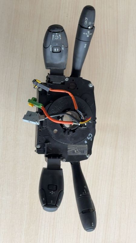 Bloc Commodos Citroen C5 96592427XT 6242S6 COM2003 Valeo - pièce d'occasion