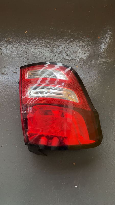 Feu arrière gauche occasion - Citroen C3 - 9673805480