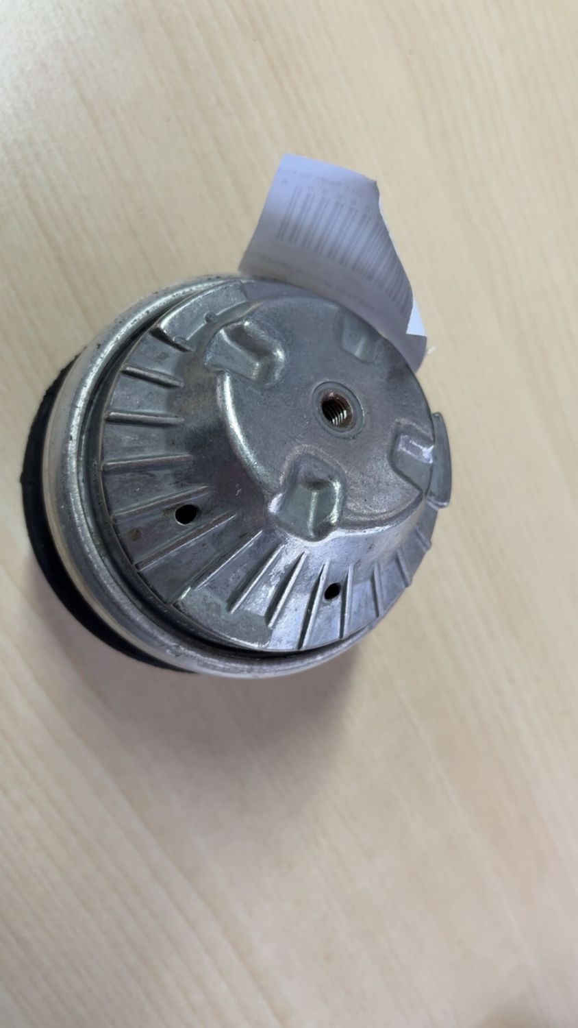 247E0059 Support moteur MERCEDES-BENZ Classe C, Classe E, SLK