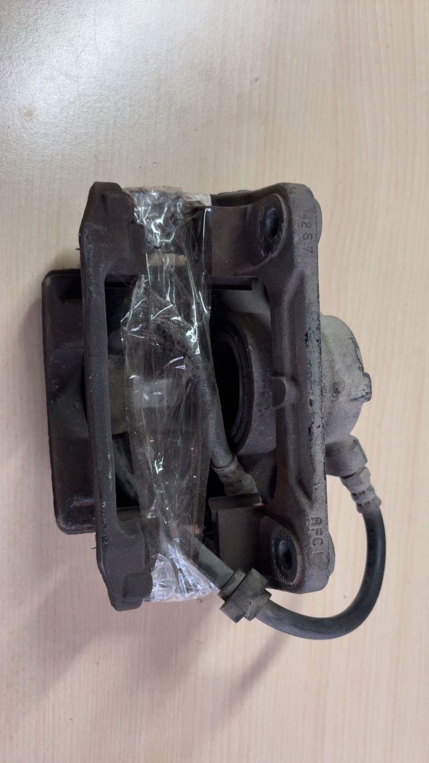 0204y0 etrier renault kangoo 1.9 dci 4x4 / 10.03/2.003