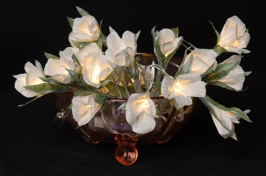 Rosenlichterkette aus finnischen Papiergarnen