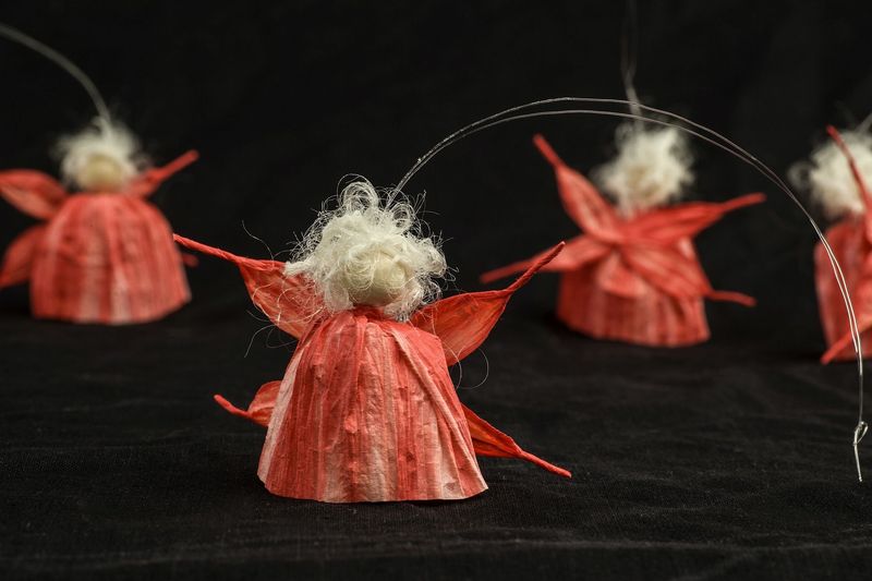 Lüttker Engel aus finnischen Papiergarnen