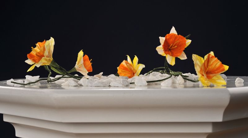 Osterglockenranke aus finnischen Papiergarnen Materialpackung