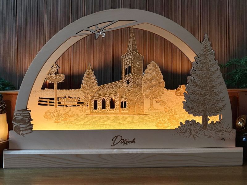 Schwibbogen „Deutsch“ mit LED-Beleuchtung