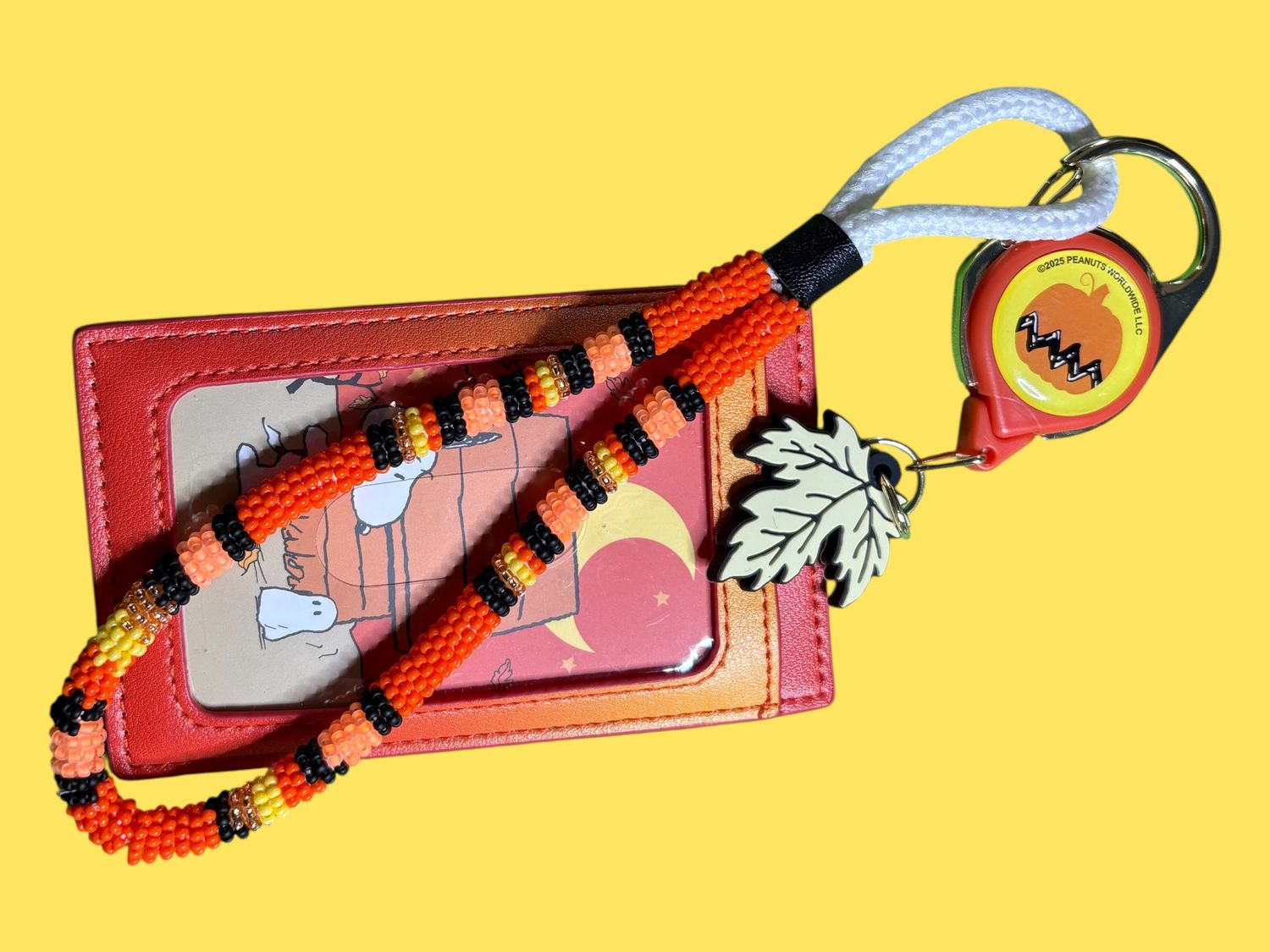 ​🎃 Snoopy Halloween Beaded Lanyard with ID Holder – Peanuts Themed