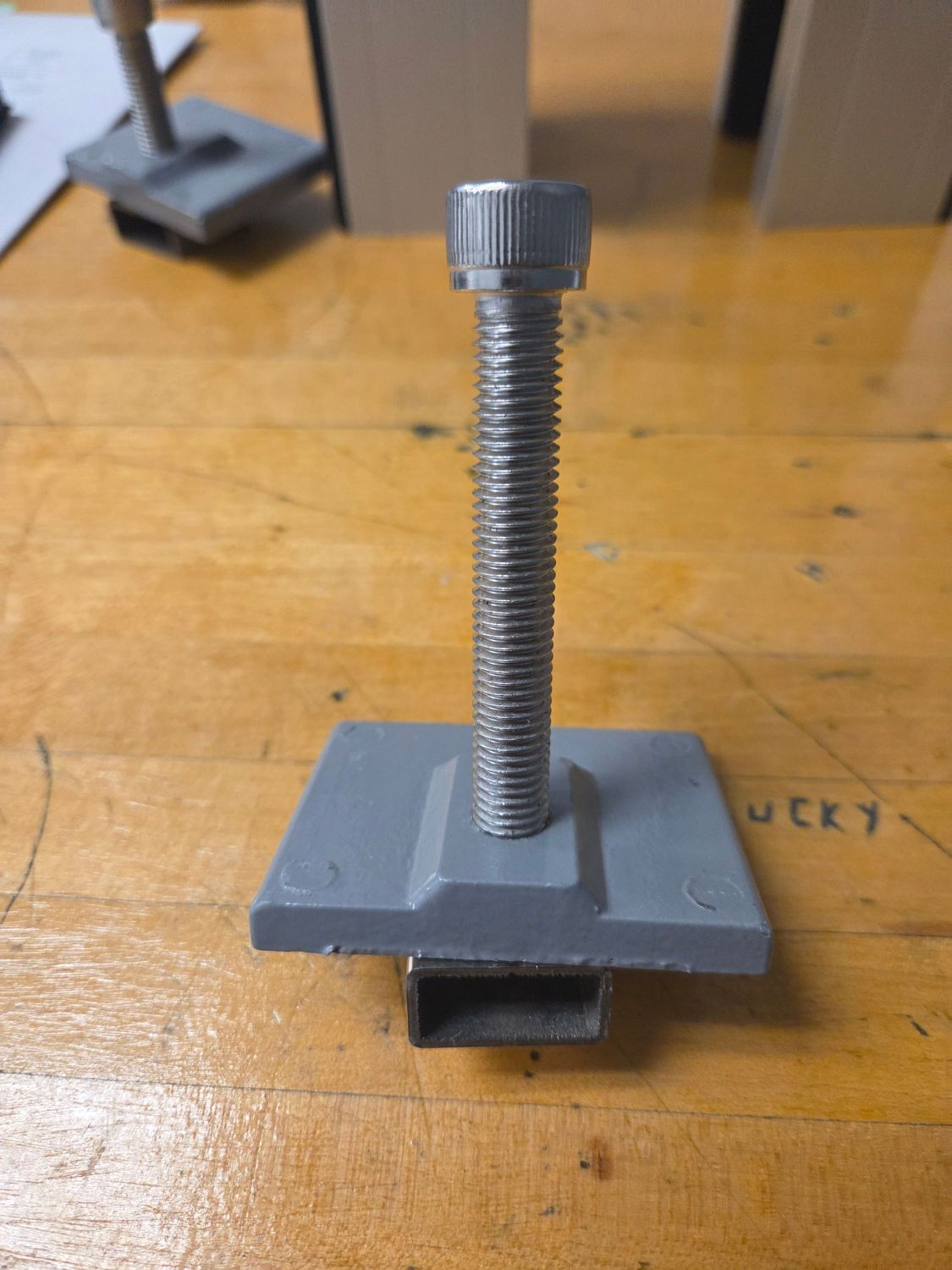100mm Fortress Bracket Top Plate