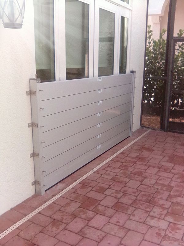 The Flood Barrier Plank 8 feet