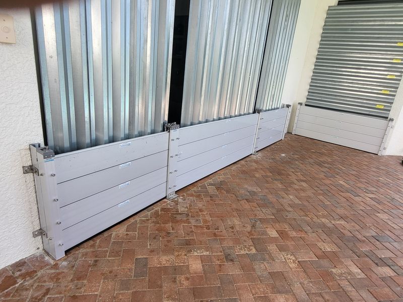 47" Aluminum Flood Barrier Outside Bracket