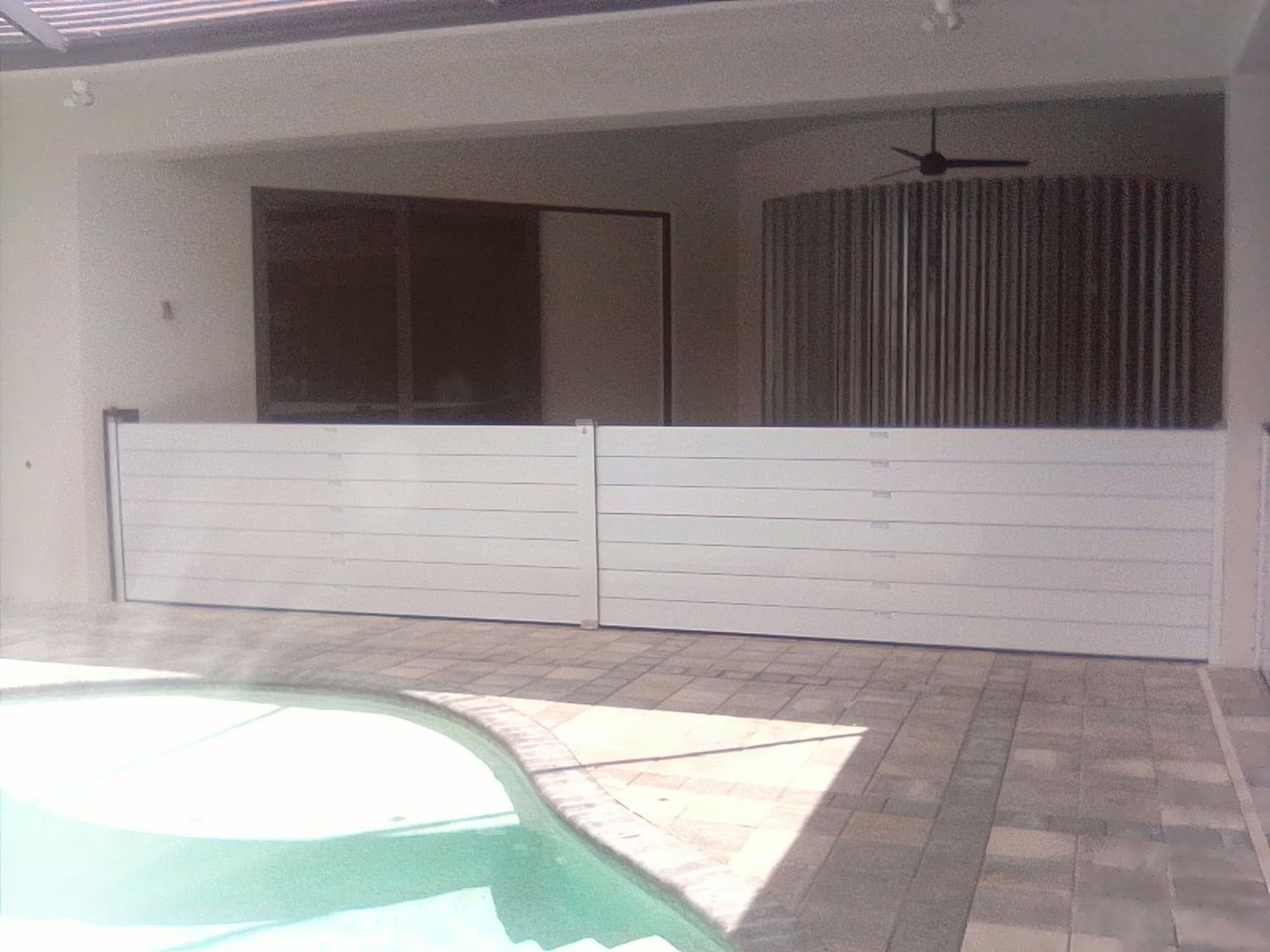 55" Aluminum Flood Barrier Center Bracket
