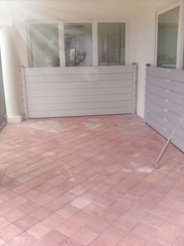 55" Aluminum Flood Barrier Inside Bracket
