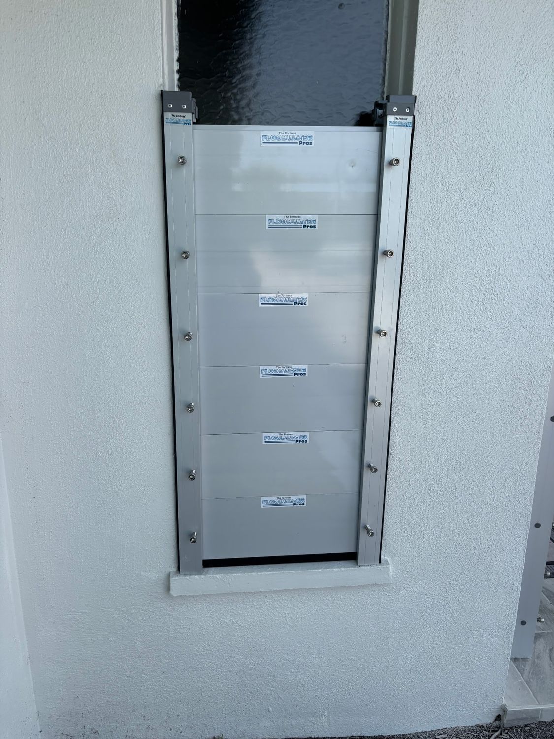 47" Bracket 3 ft. Wide Window Flood Barrier
