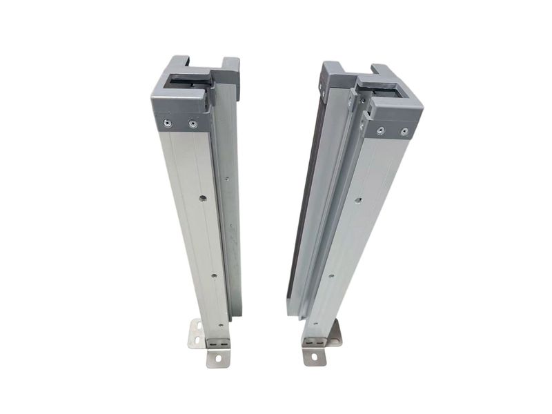 70" Set of Corner Brackets