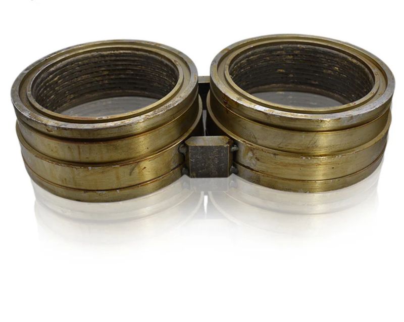 Intermediate Ring, Set