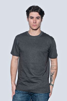 Básica cuello redondo color gris oscuro