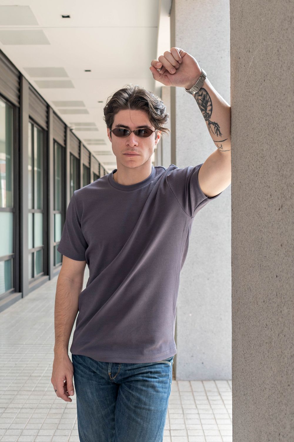 Básica Texturizada color gris