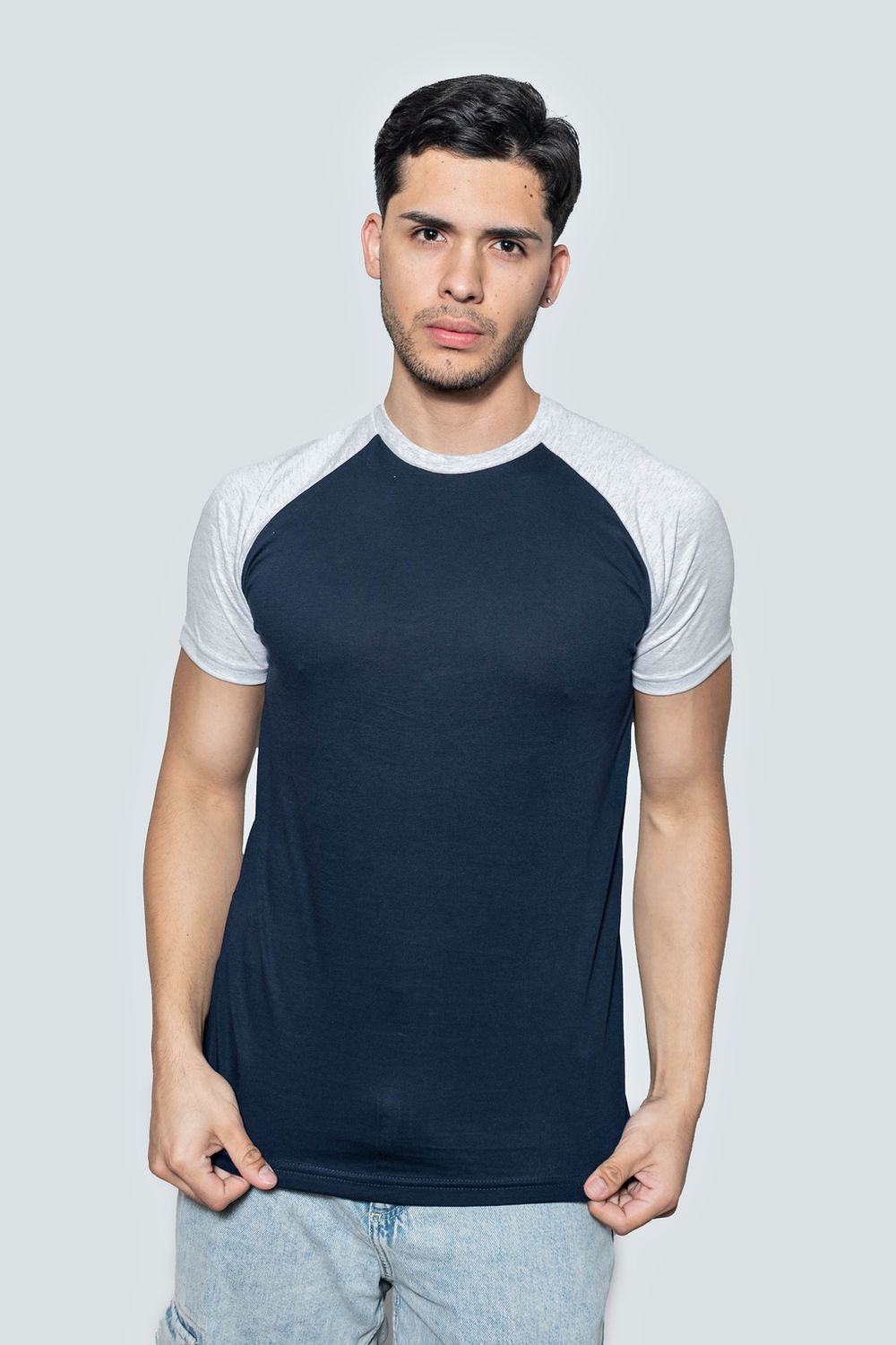 Raglán color azul con gris