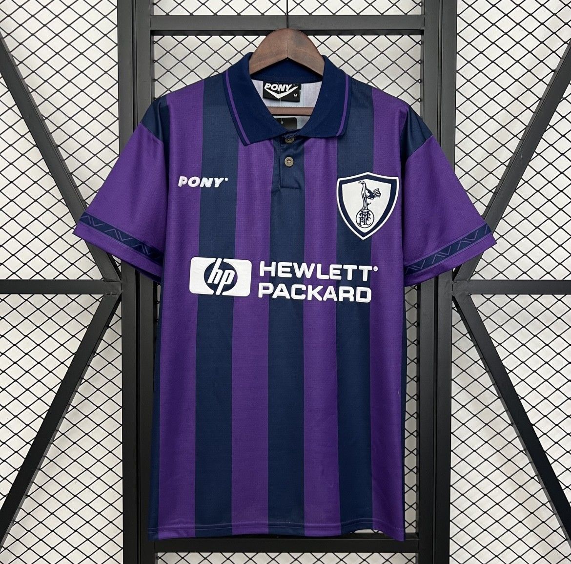 Tottenham 95/97 Retro Away Kit