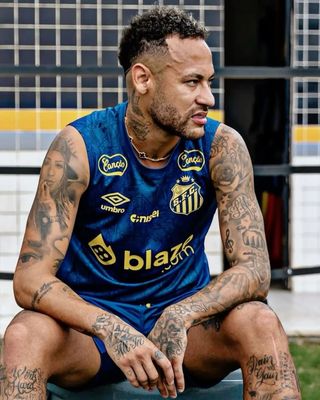 TRAINING/PRE MATCH TOPS