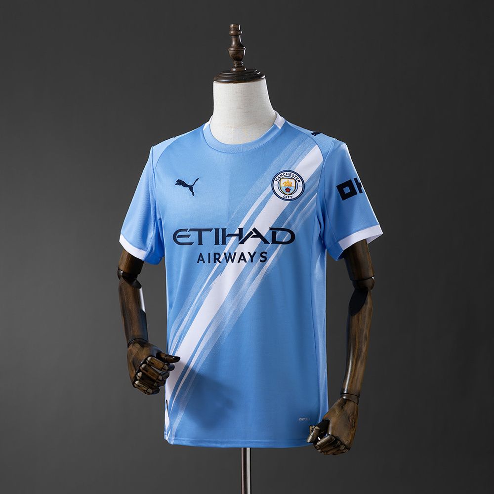 Manchester City 2025/2026 Home Kit
