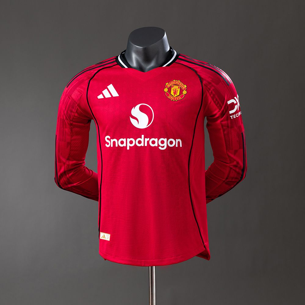 Manchester United 2025/26 Home Long Sleeves Kit