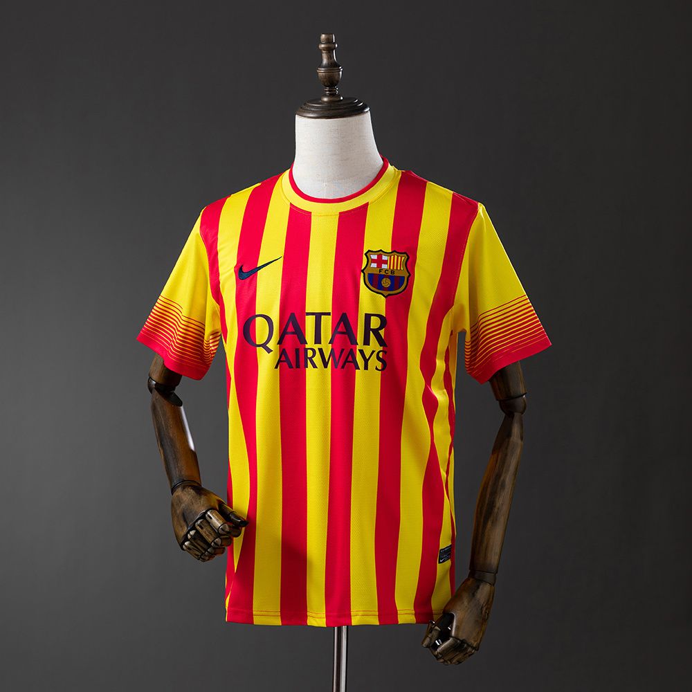 Barcelona 2013/14 Retro Away Kit Barcelona 2013/14 Retro Away Kit