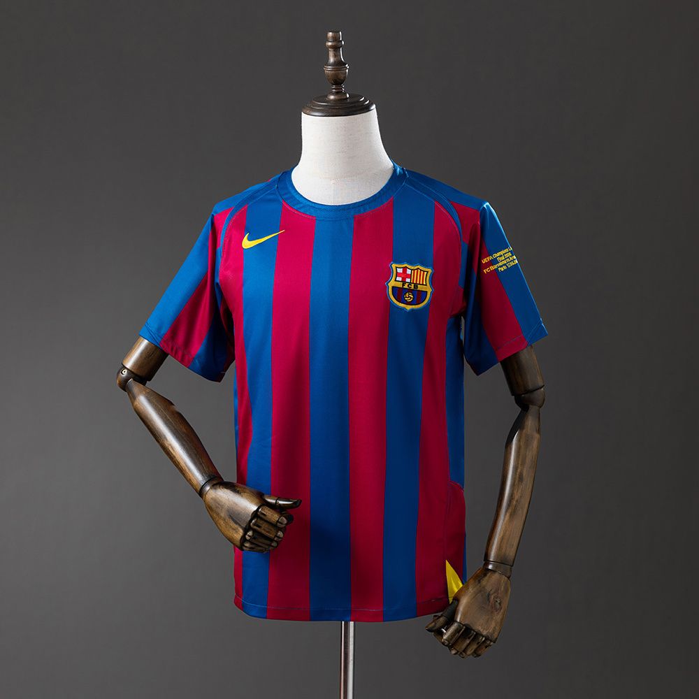 Barcelona 2005/06 Home (UEFA Champions League Edition) Retro Home Kit Barcelona 2005/06 Home (UEFA Champions League Edition) Retro Home Kit