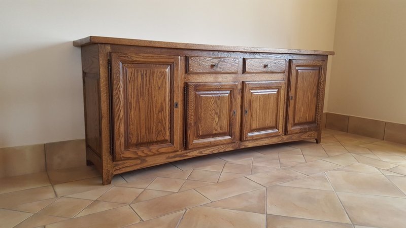Taquillon Modelo Robus