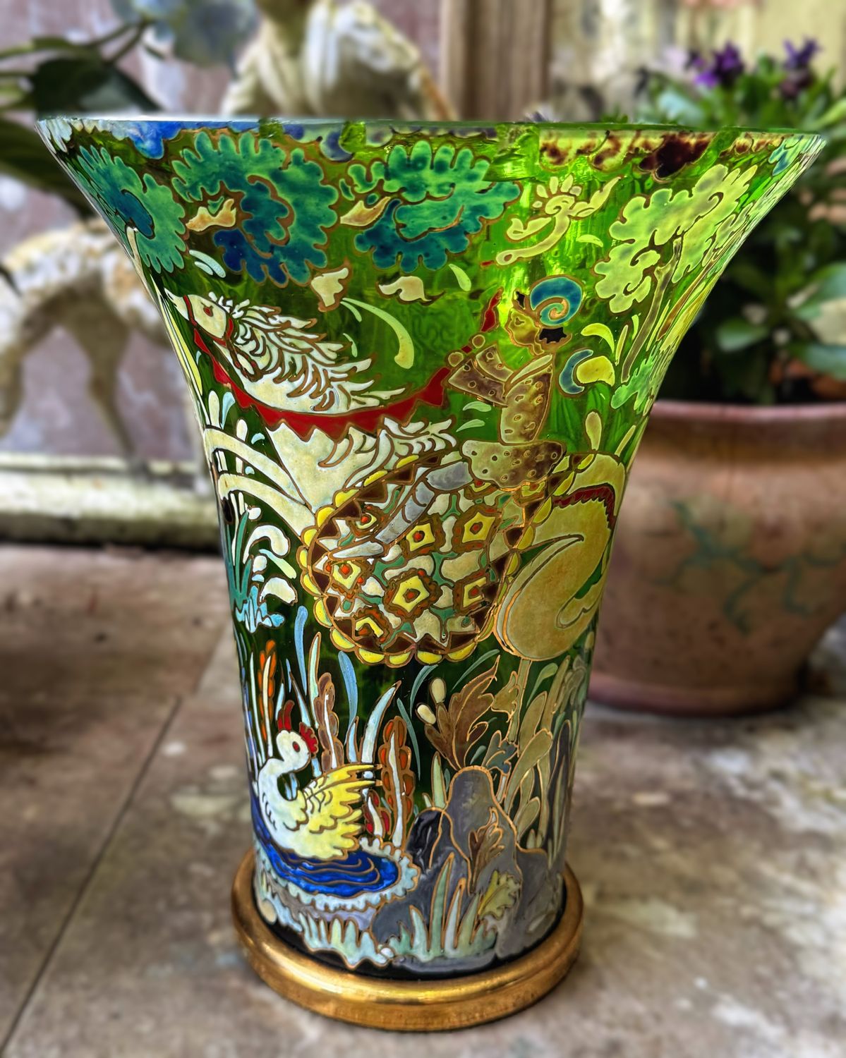 Art Deco glazen vaas – geëmailleerde figuratieve decoratie naar José Cire Royo, ca. 1950–1974 Art Deco glazen vaas – geëmailleerde figuratieve decoratie naar José Cire Royo, ca. 1950–1974