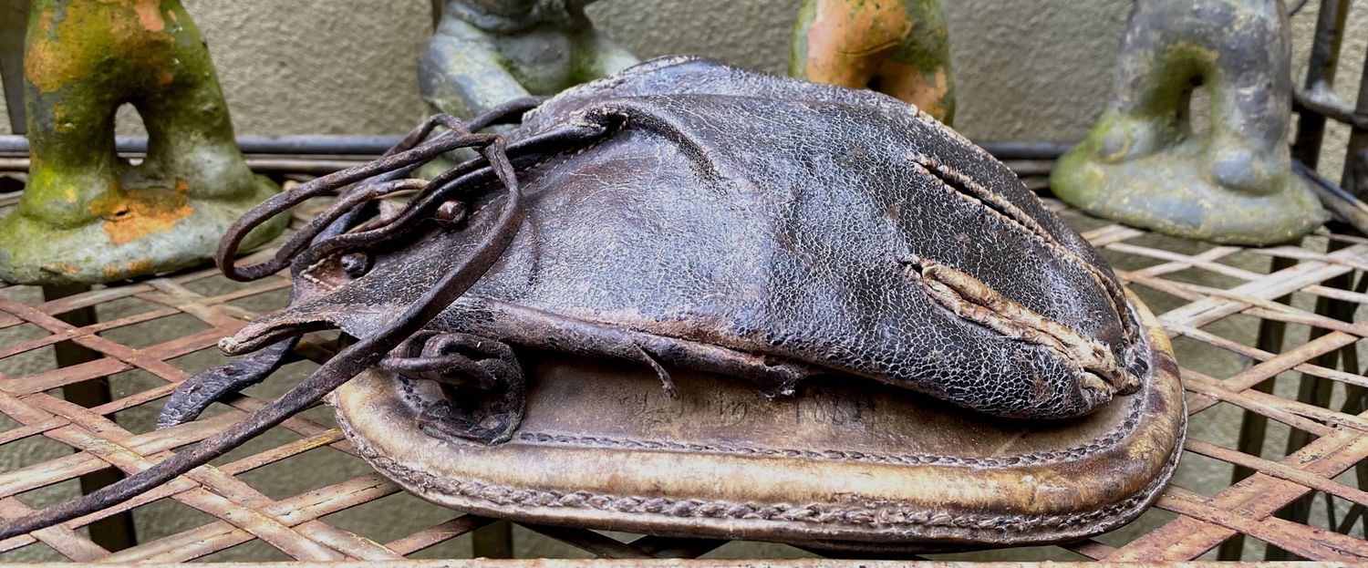 Antieke balhandschoen Jeu de Paume – Eli Smalant, 1884