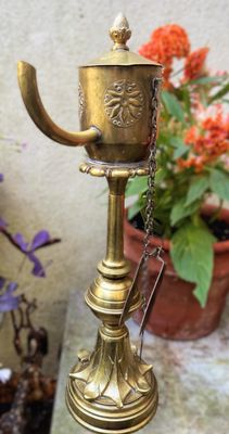 Zeldzame antieke ornamentale messing " snotneus" tafelolielamp - 19e eeuw